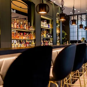 *** Hotel One Paris-porte Doree Francja